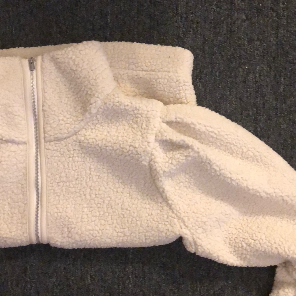 Express Jacket - Picture 3 of 11